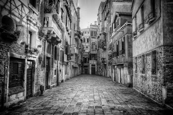 venice_darkedinburgh5.jpg