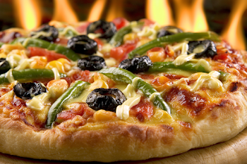 Vibrant Vegetable Pizza with Golden Crust