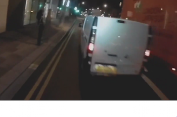 Video: Jeremy Vine gets (very) close pass from white van man - in ...