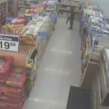 Video: John Crawford didn't seem to aim toy gun at anyone before ...