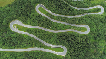 videoblocks-aerial-cars- ...