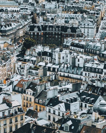 View of Snow-capped Roofs in Old Town · Free Stock Photo