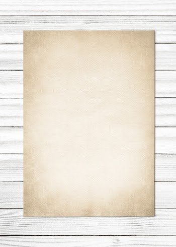 Vintage paper mockup on wooden background | Free stock psd mockup - 578677