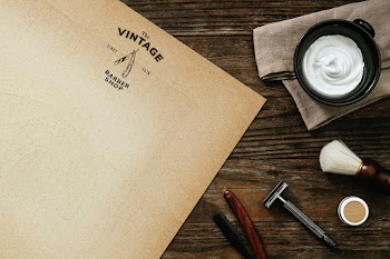 Vintage paper with beard shaping salon tools | Free stock photo | High Resolution image
