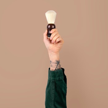 Vintage shaving brush men&rsquo;s barber jobs… | Free stock photo | High Resolution image