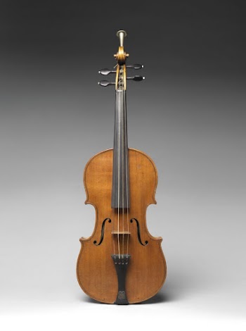 Violin Horn | Free Photo - rawpixel