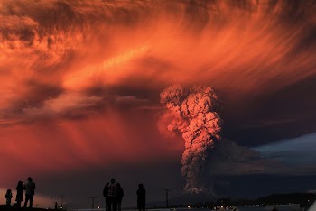 Volcanic eruption | Free Photo - rawpixel