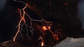 Volcanic lightning flashes in Iceland