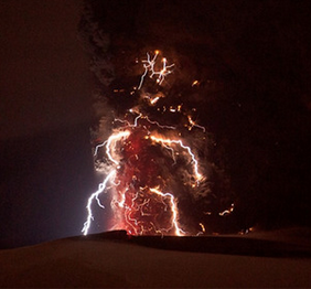 Volcanic Lightning Forms Glass Balls | My Blog News And Blues Reviews