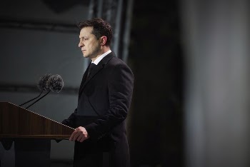 Volodymyr Zelenskyy at the celebrations | Free Photo - rawpixel