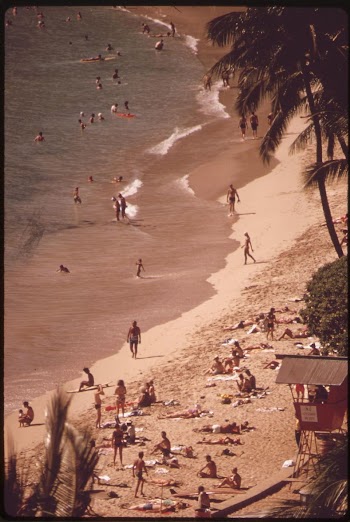Waikiki Beach is the most | Free Photo - rawpixel