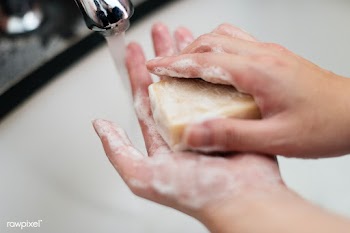 Washing hands with a bar soap to prevent coronavirus contamination | Free  photo - 2295922