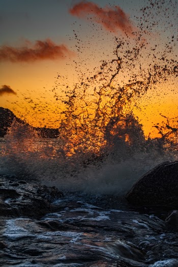 Water Splash during Sunset Photography