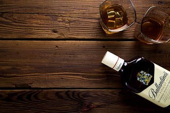          Whisky Glasses Free Photo     