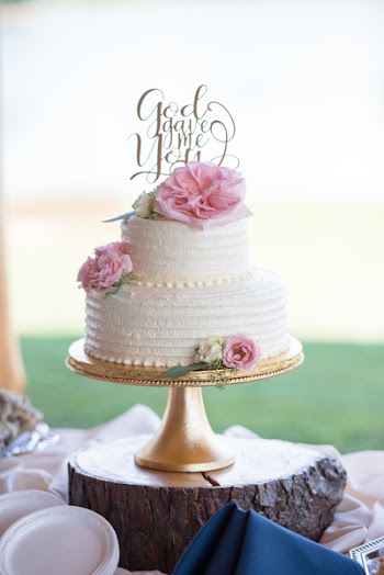 White 2-layer Cake
