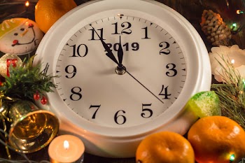 White Analog Clock