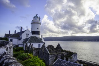 White and Black Lighthouse