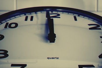 White and Black Wall Clockj