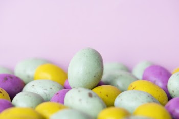 White and Multicolored Egg Lot