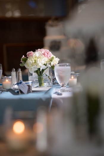 White And Pink Flowers In Clear Vase 