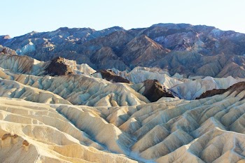White Brown Mountain during Daytime