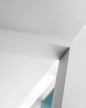 white ceiling paint