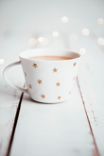 white ceramic mug