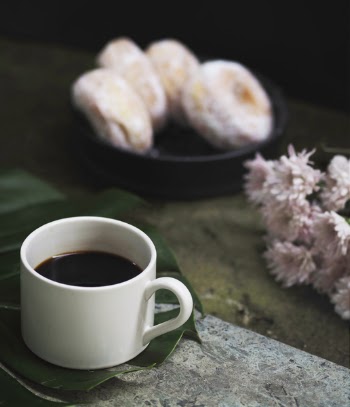White Ceramic Mug