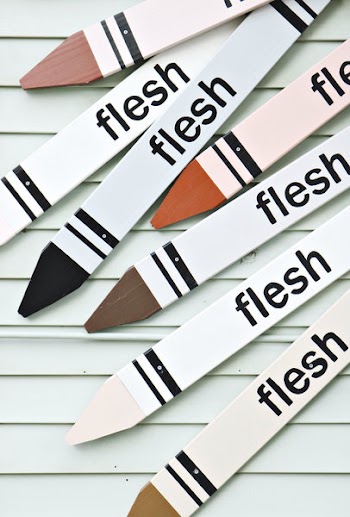 White Crayon-designed Boards With Flesh-printed Text Lot