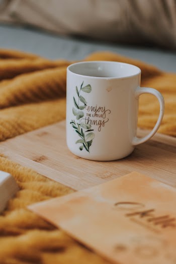 White Floral Ceramic Mug