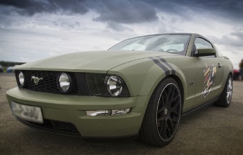 White Ford Mustang Coupe