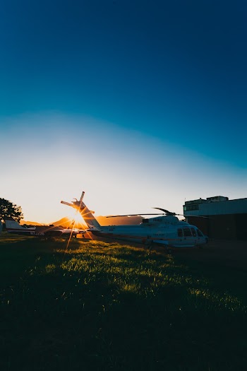White Helicopter