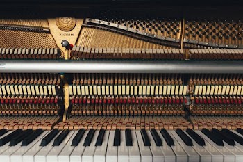 white piano keys