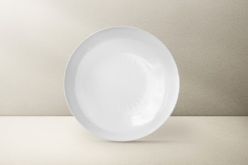 White porcelain plate, tableware, realistic | Free Photo - rawpixel