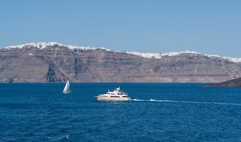 White Ship in the Middle of Ocean at Daytime
