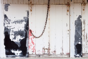 White Wooden Board