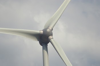 Wind_Turbine-5.JPG