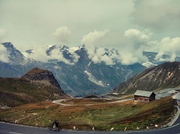          Winding Roads Free Photo     