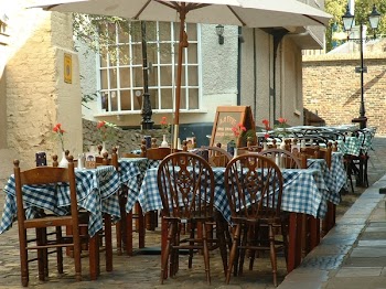 Windsor4.jpg