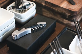 Wine opener 