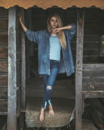 Woman's Blue Denim Jacket