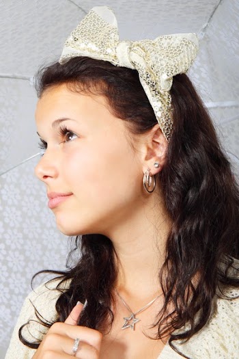Woman's Star Pendant Necklace