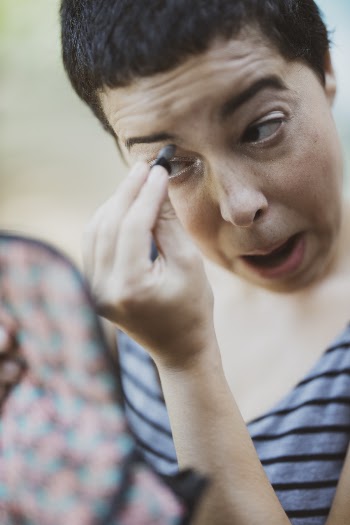 Woman Applying /make-up