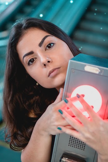 Woman Carrying Device