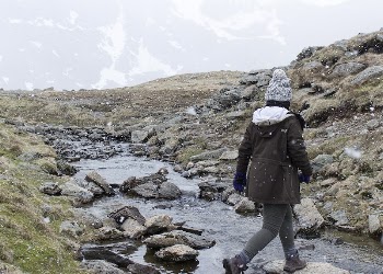 Woman hiking in Helvellyn, Keswick, | Free Photo - rawpixel