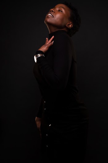 Woman in Black High-neck Long-sleeved Top