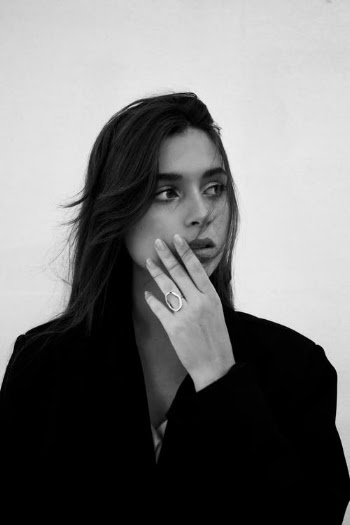 Woman in Black Long Sleeve Shirt · Free Stock Photo