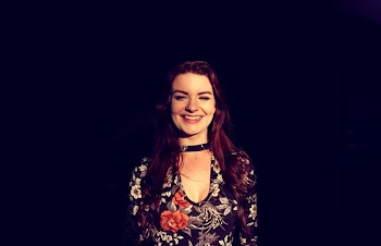 Woman in Black,white,and Orange Floral Print Scoop-neck Dress