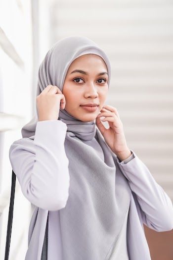 Woman in Gray Hijab on Focus Photography