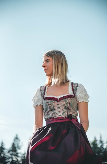 Woman in Grey And Red Floral Square-neckline Dress